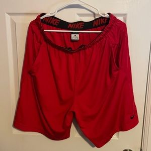 Men’s XL red Nike dri-fit basketball short